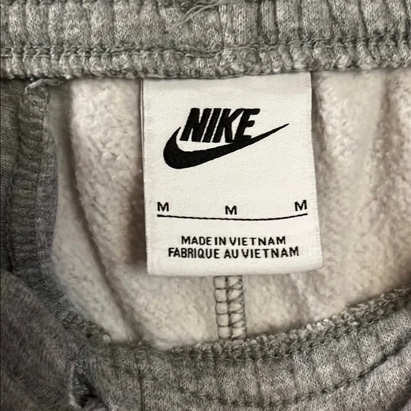 Nike Grey Sweatpants Athletic Comfort Tapered - Picture 5 of 5